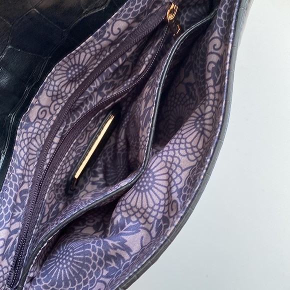 Urban Expressions Snake Skin Black Clutch - Picture 8 of 11